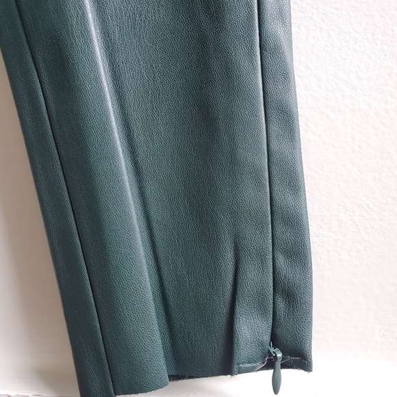 New Zara Faux Leather High Rise Blogger Favorite Green Legging Pants NWT Size XS - Picture 12 of 17
